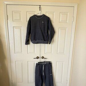 Figs XS Gray Off-Shift Scrub Set